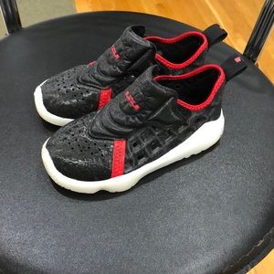 Toddlers water shoes